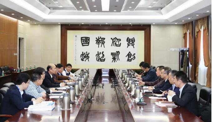 馮永強(qiáng)會(huì)見上海電氣集團(tuán)副總裁呂亞臣、陳干錦一行 